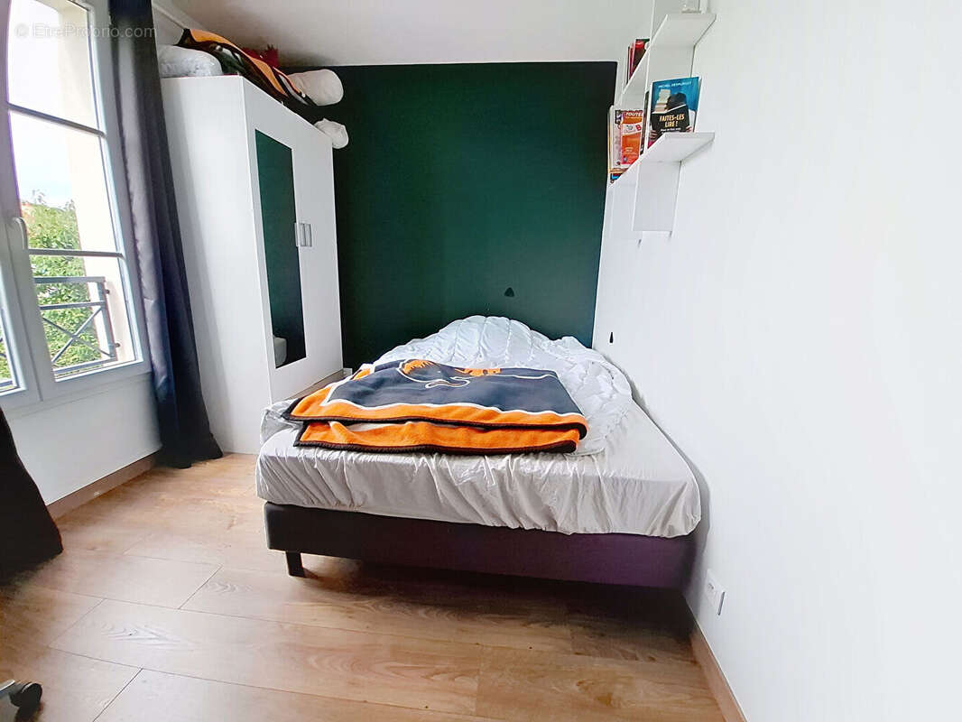 Maison à BAILLY-ROMAINVILLIERS