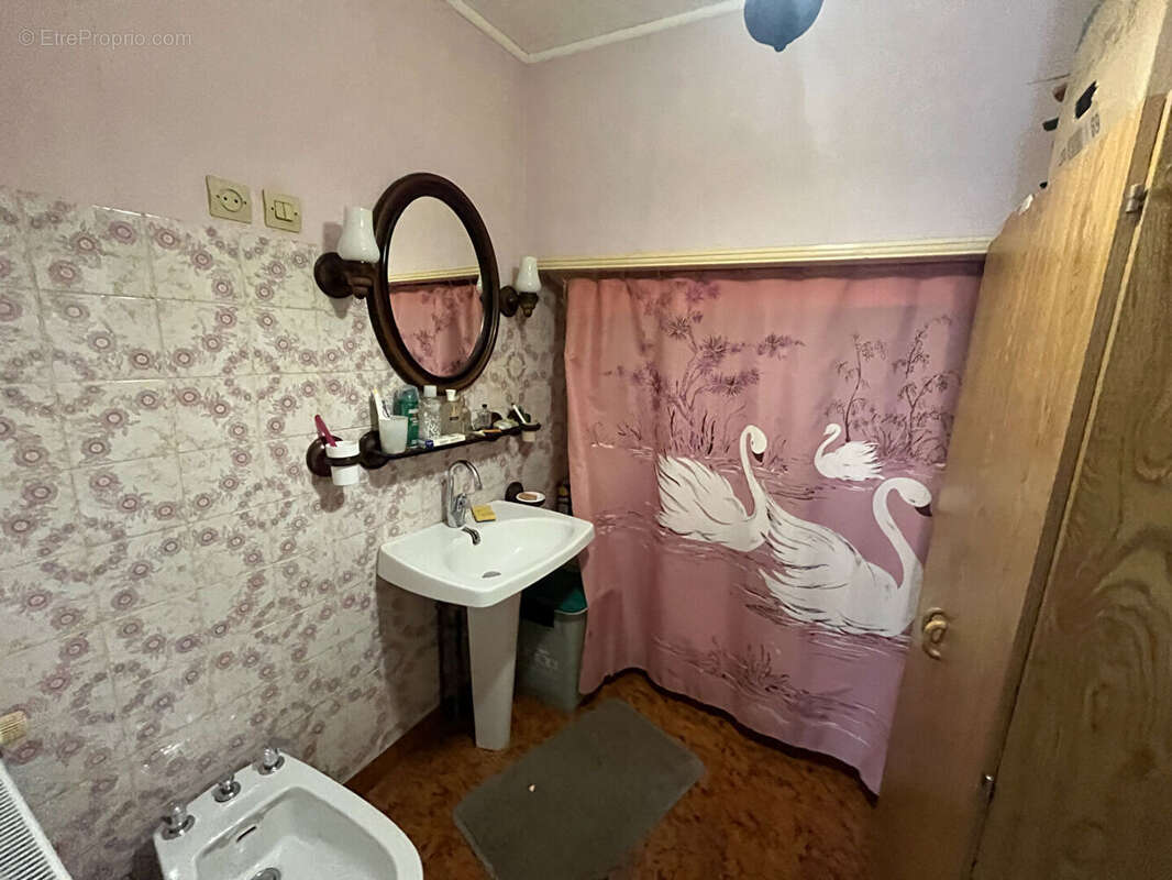 Maison à MONTREUIL-BELLAY