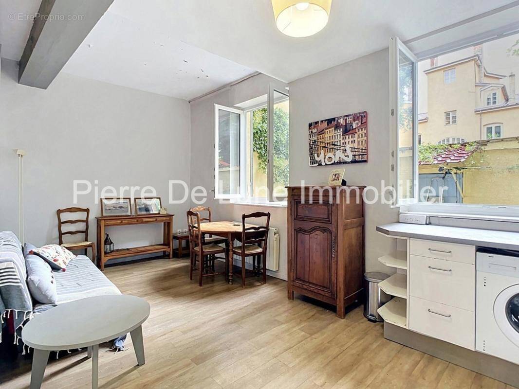 Appartement à LYON-1E