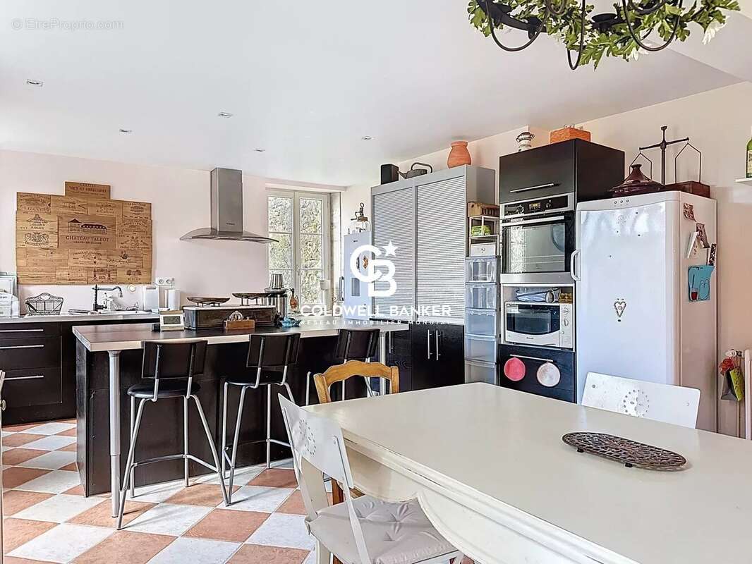 Maison à TONNAY-CHARENTE