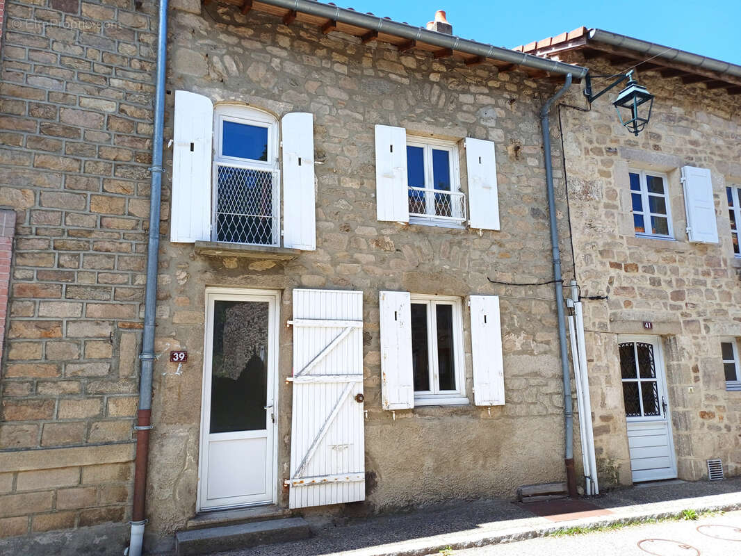 Maison à LA CHAISE-DIEU