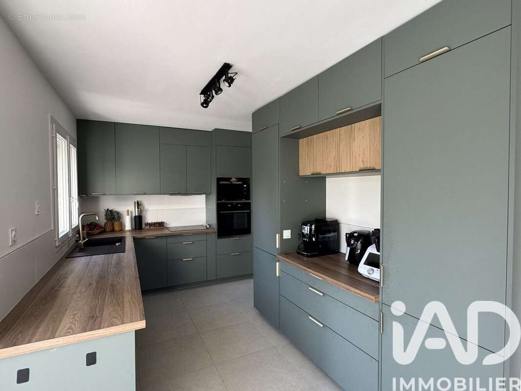 Photo 2 - Maison à SAINT-FARGEAU-PONTHIERRY