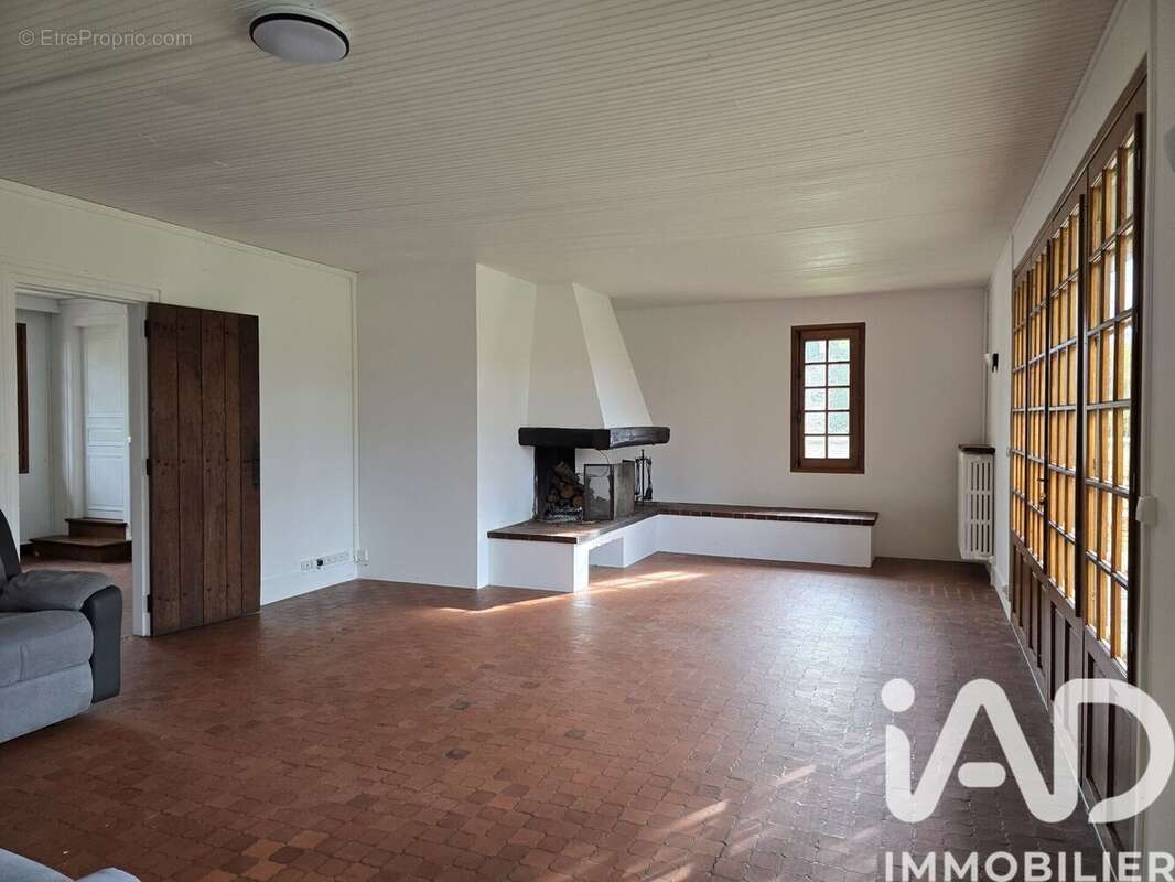 Photo 7 - Maison à JOUY-LE-CHATEL