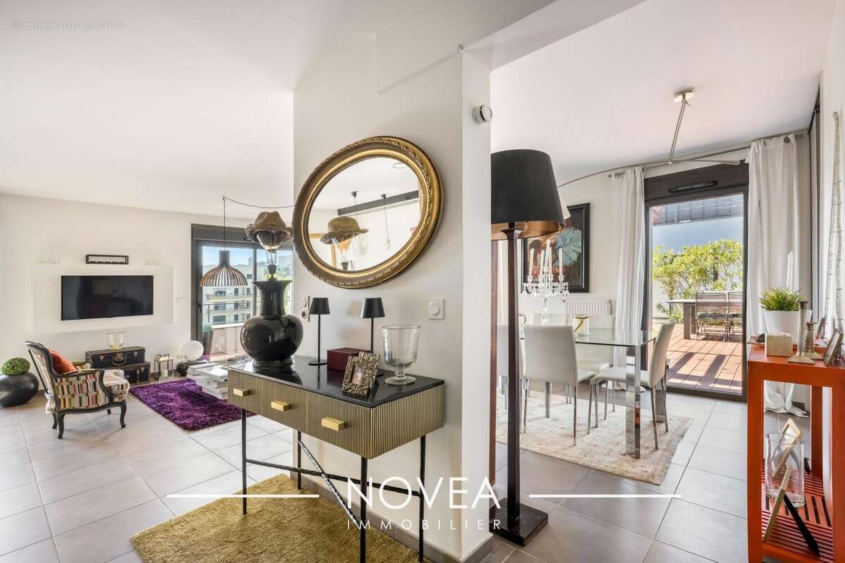 Appartement à LYON-9E