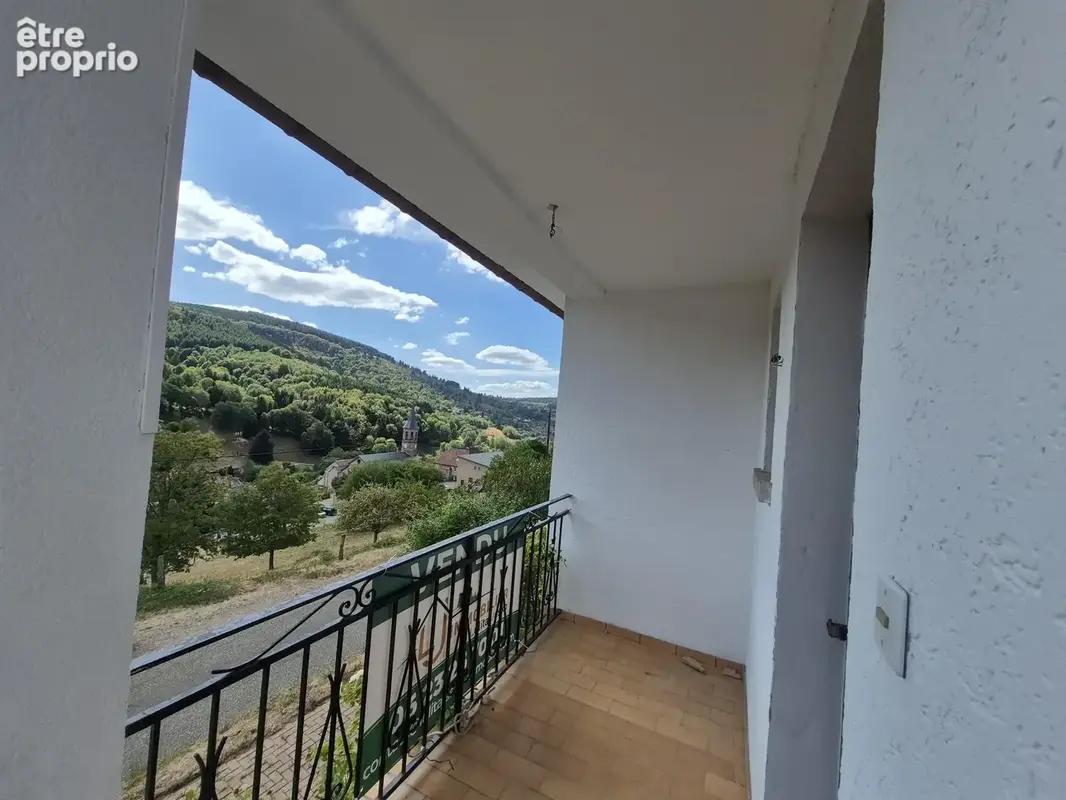 Maison 149 m2 avec vue panoramique, garage et jardin, sur 5.95 ares - photo 4