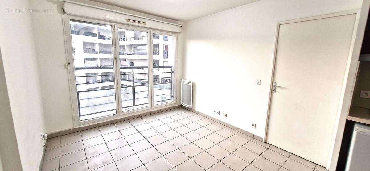 Appartement à MARSEILLE-3E