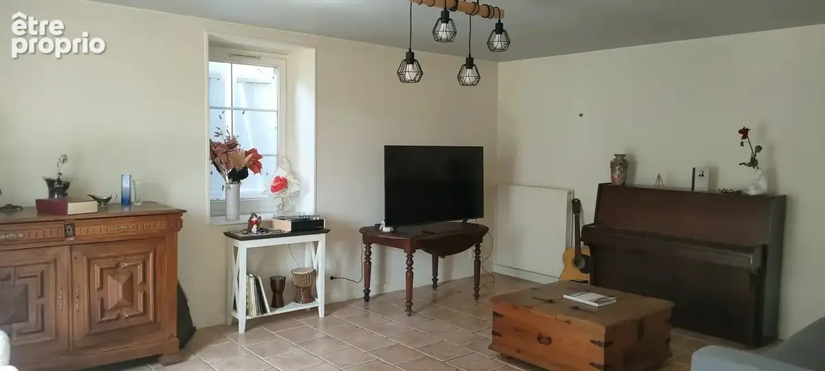 Belle maison avec grandes dépendances et terrain - photo 4