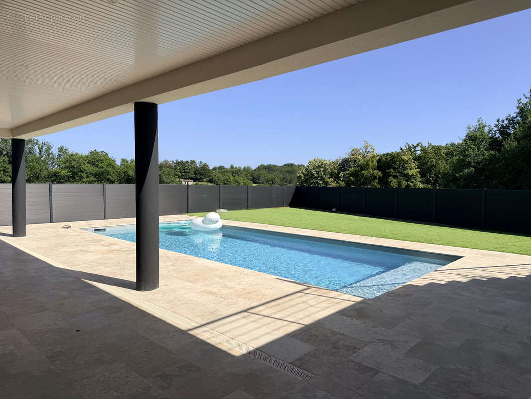 Maison contemporaine 208 m2, piscine et garage de 107 m2 - photo 17