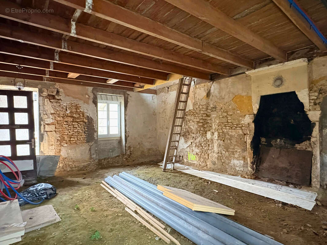 Maison à BOUTIERS-SAINT-TROJAN