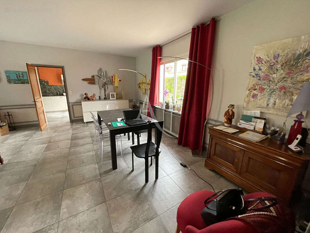 Maison à CHECY