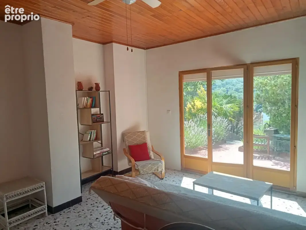 Joyau rare dans le sud de la France : maison avec appartement séparé, piscine chauffée et vaste terrain - photo 4