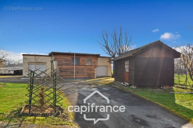 Maison à PIERRE-DE-BRESSE