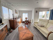 Appartement à LAMORLAYE