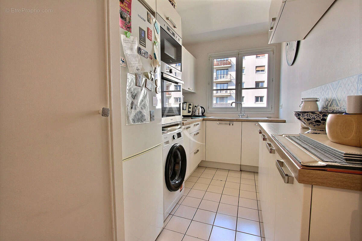 Appartement à ASNIERES-SUR-SEINE