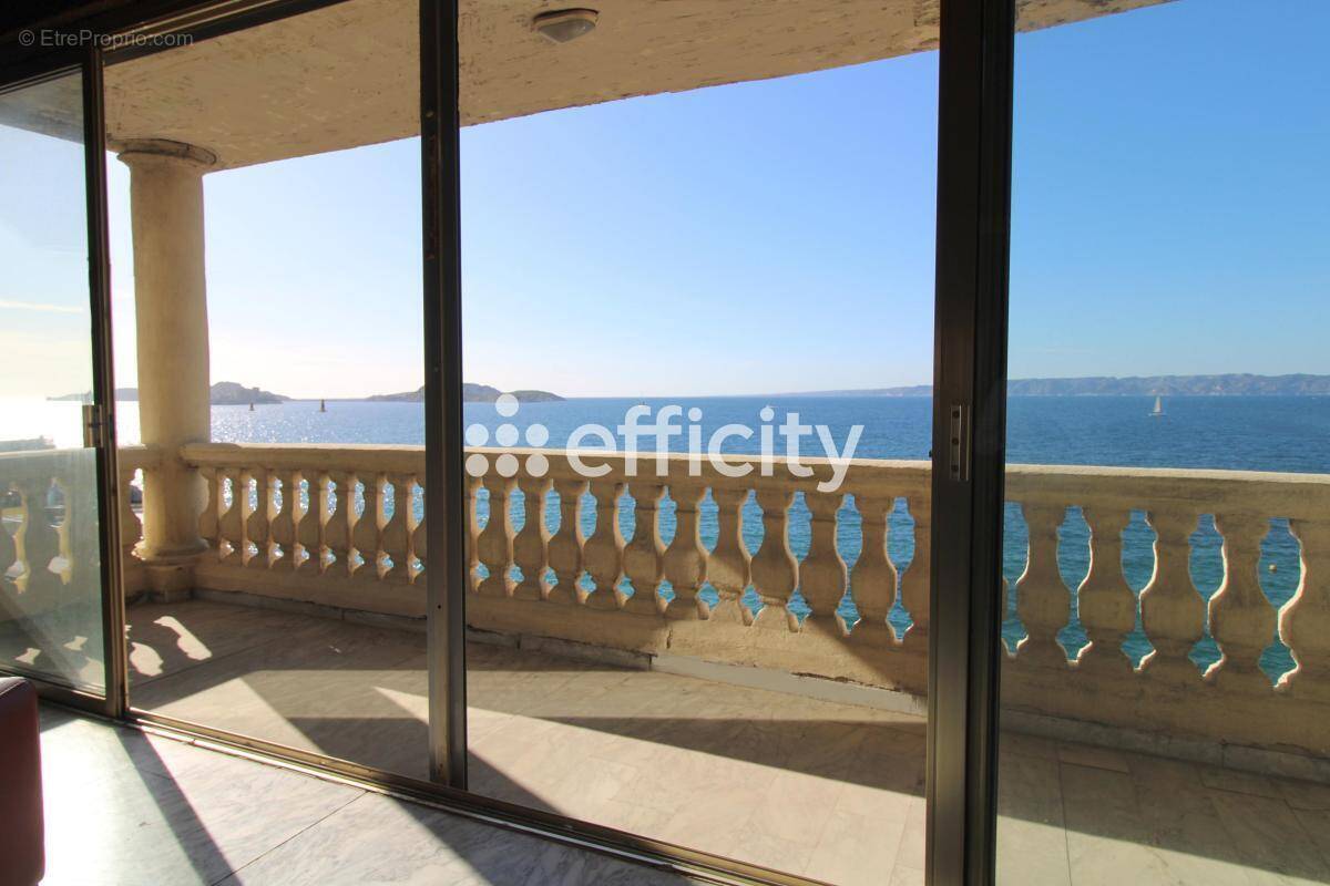 Appartement à MARSEILLE-7E
