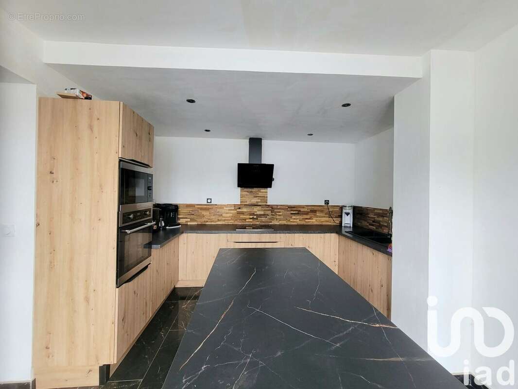 Photo 4 - Maison à LE PETIT-QUEVILLY