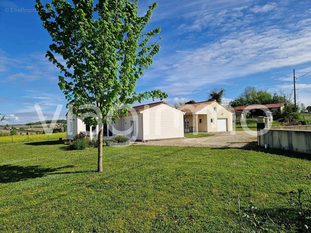 Maison à SAINT-SEVERIN
