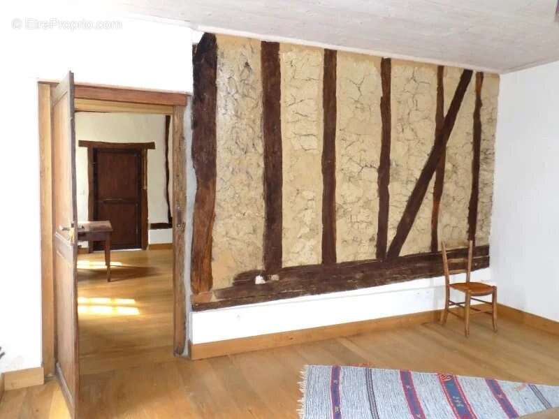 Maison à MIRANDE