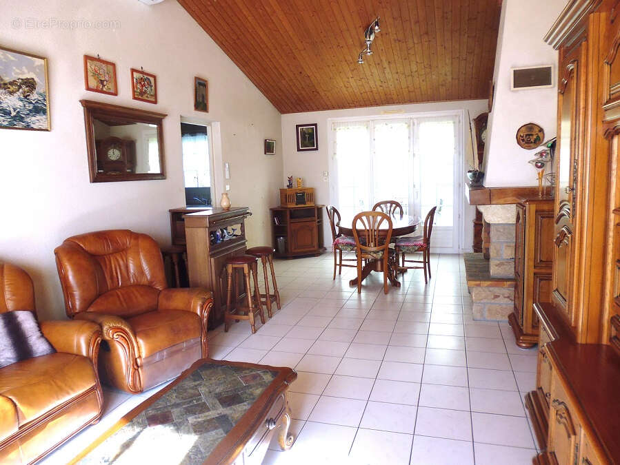 Maison à TALMONT-SAINT-HILAIRE