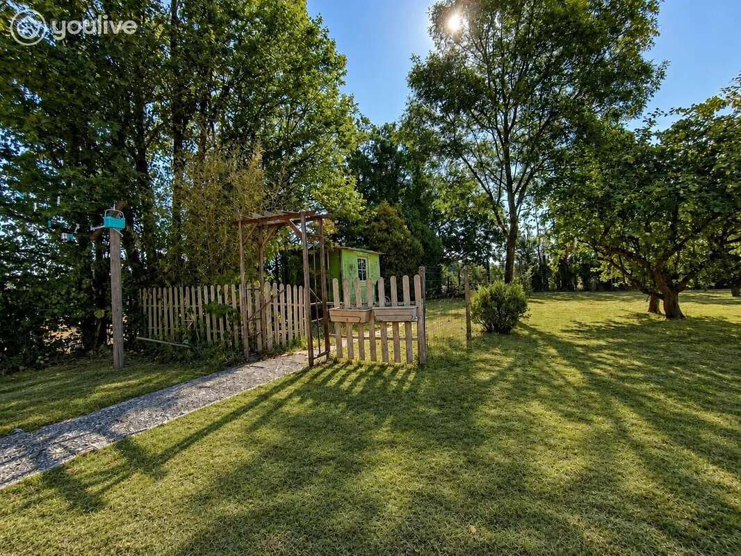 Longère rénovée – parc paysager de 3 900 m² – étang – calme absolu - photo 40
