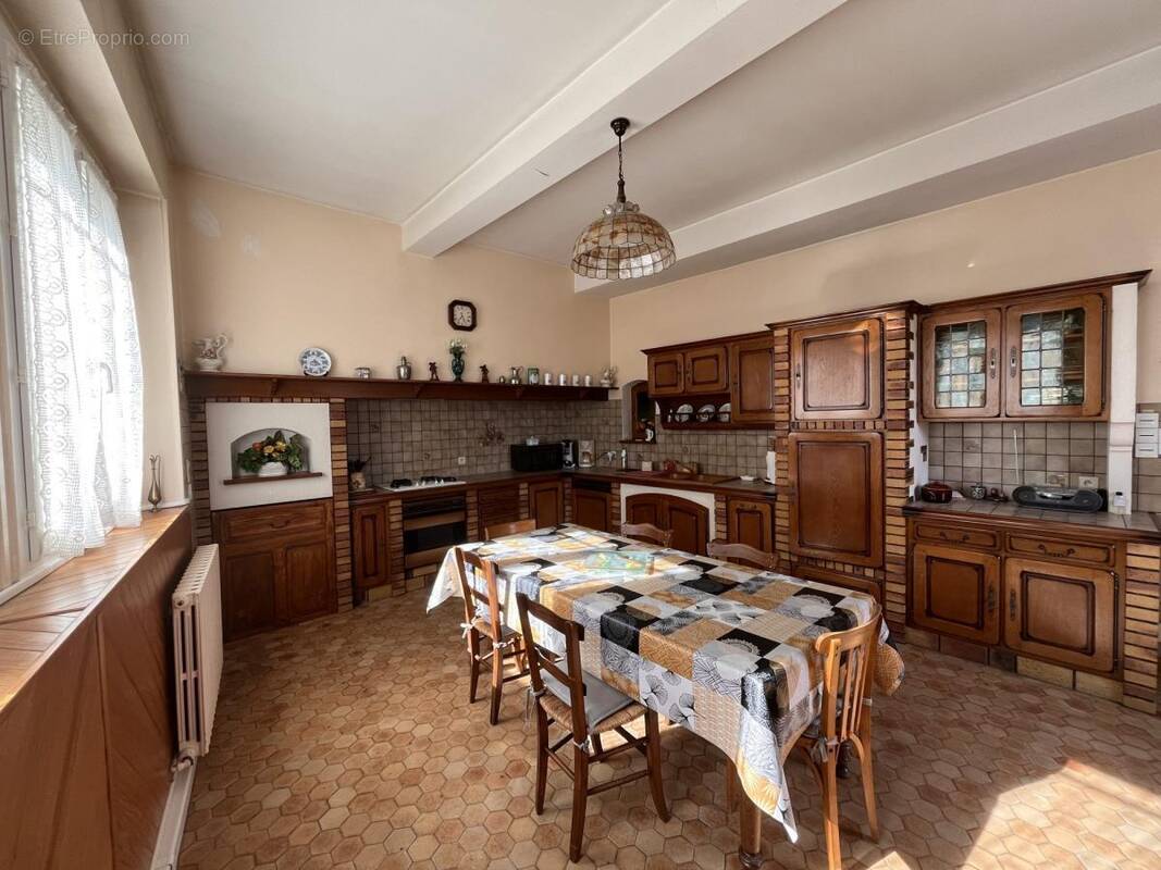 Maison à JUILLAN