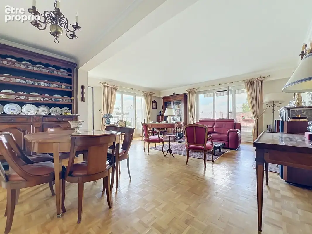Appartement 4 pièces 121 m² à vendre à Versailles (78000) - photo 2