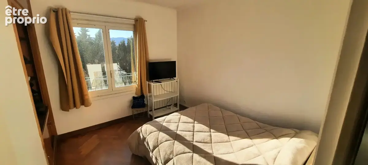 Grande batisse indépendante  composée de 2 logements loués 66 vallespir - photo 5