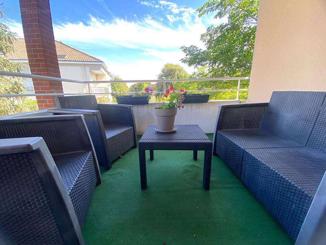 Appartement à LES SORINIERES