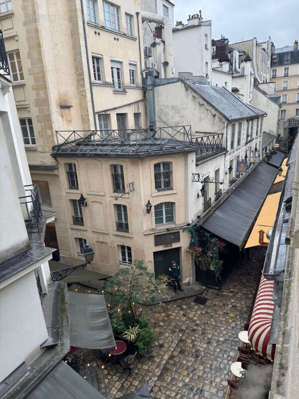 Appartement à PARIS-6E