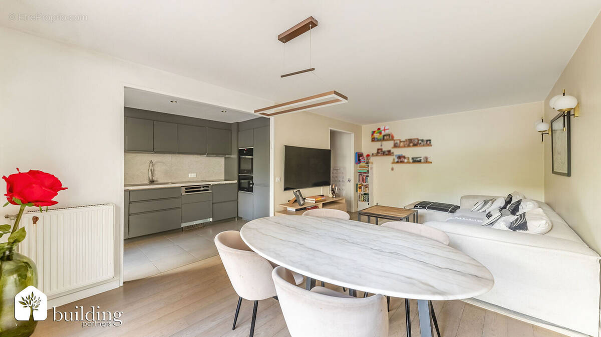 Appartement à LEVALLOIS-PERRET