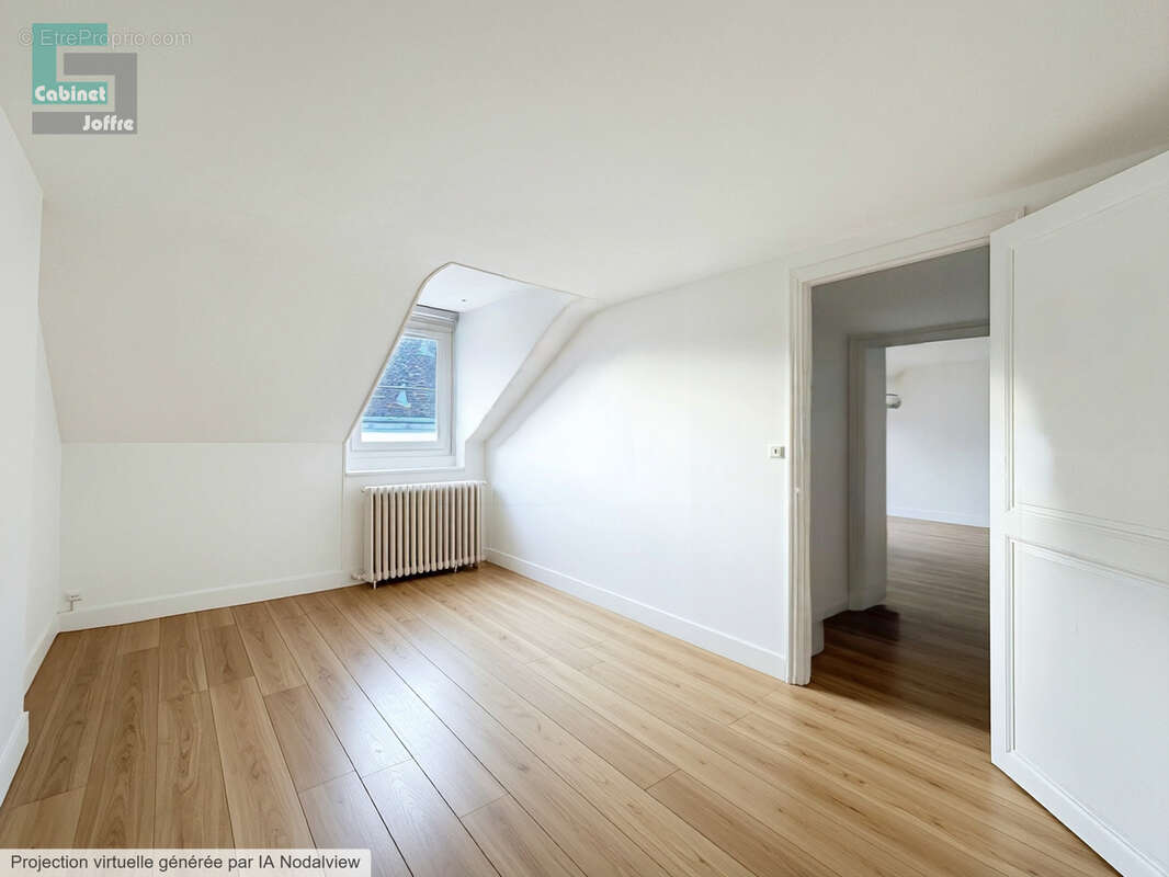 Maison à FONTAINEBLEAU