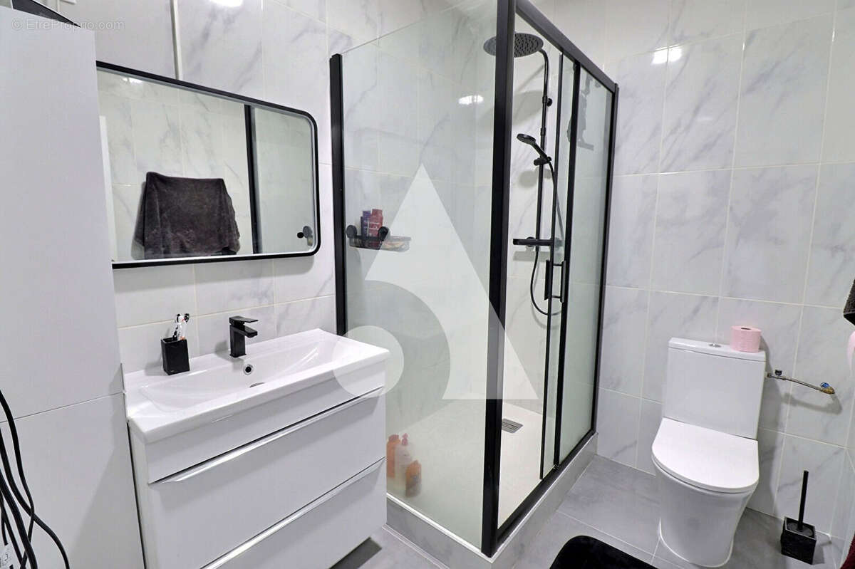 Maison à MERY-SUR-OISE