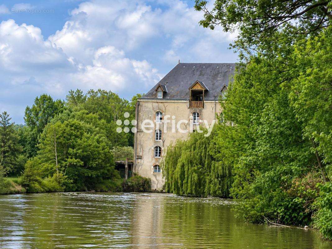 Appartement à ARTANNES-SUR-INDRE
