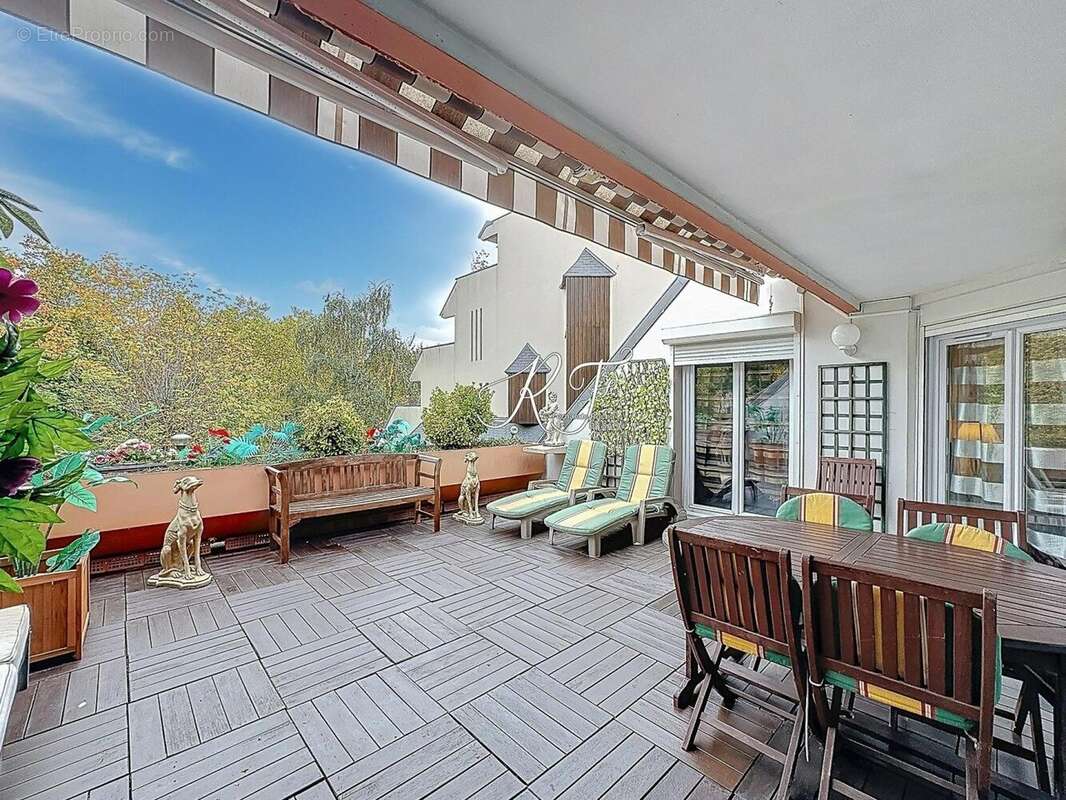 Photo 2 - Appartement à ERAGNY