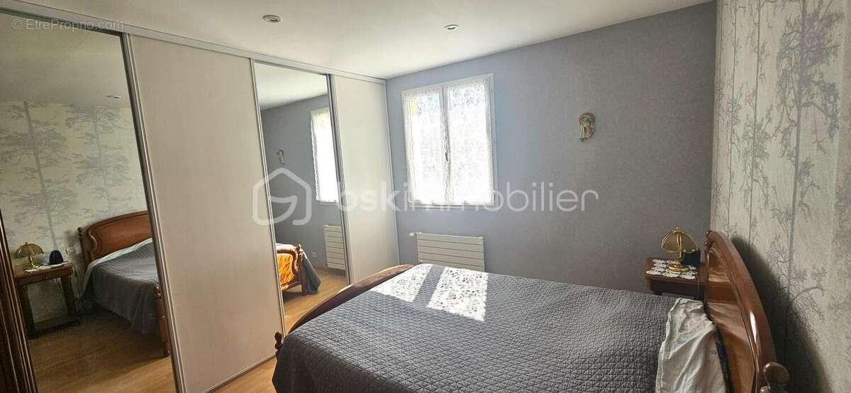 Maison à FONTENAY-TRESIGNY