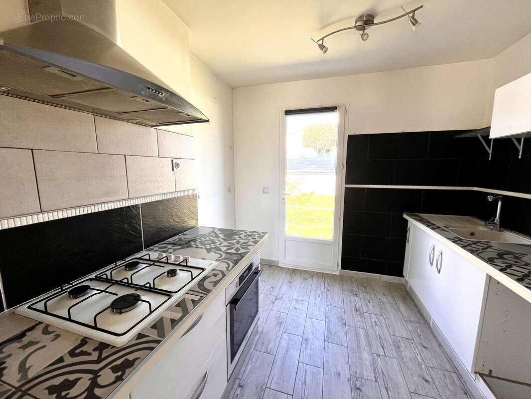 Maison à LAURE-MINERVOIS