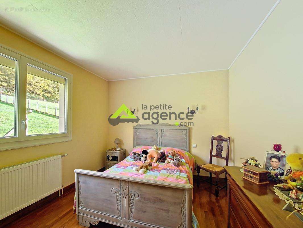 Maison à BOURGANEUF