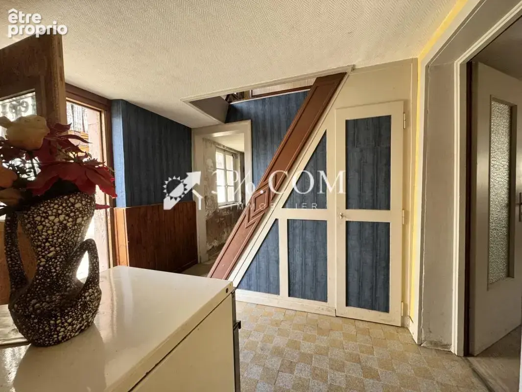 3%COM Maison (139 m2)  à rénover  avec 300m2 de dépendances - photo 10