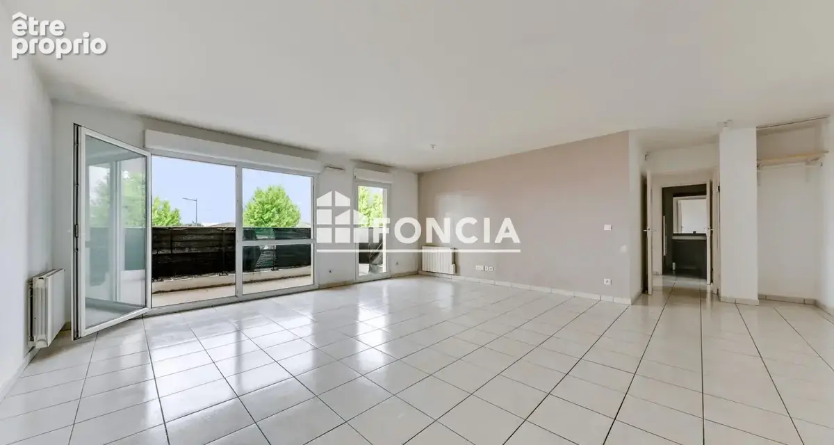VAULX-EN-VELIN – T3 de 64 m² avec balcon et garage en résidence sécurisée de 2010 - photo 7
