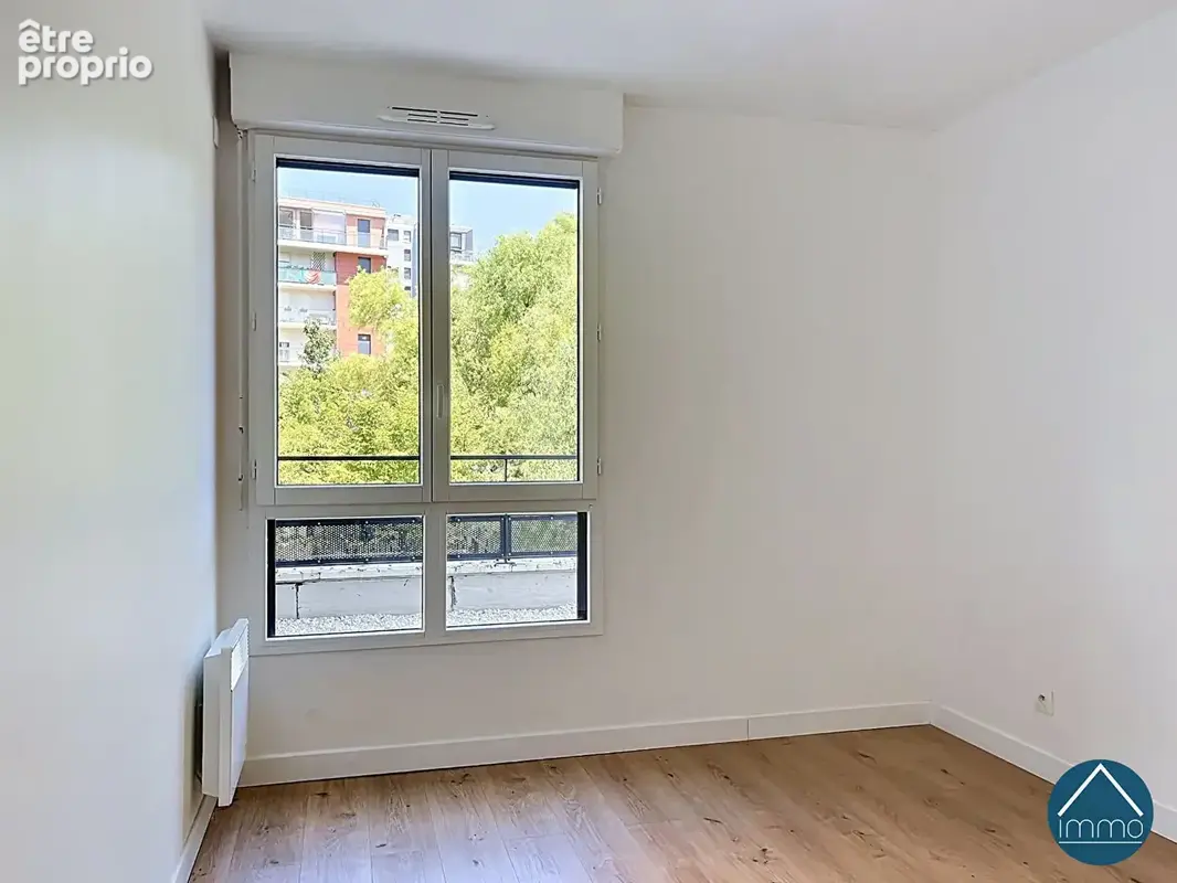 Appartement avec jardin - 5 pièce(s) - 118.45 m2 - photo 11