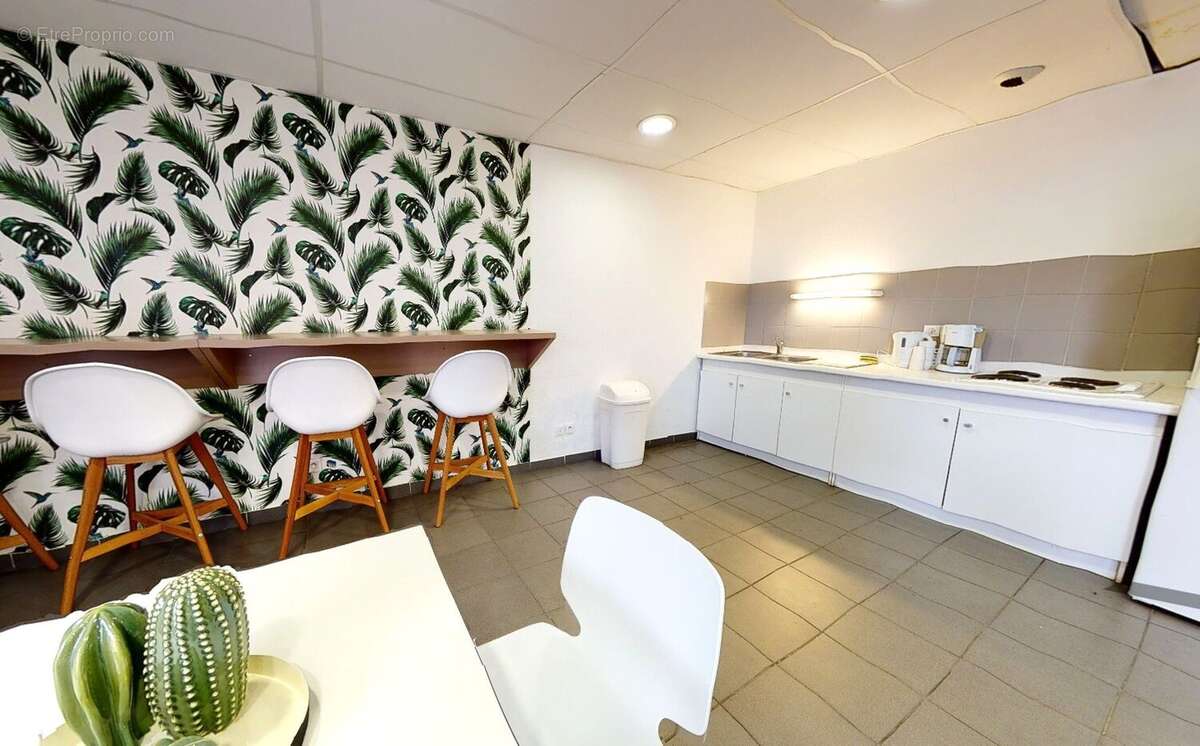 INVESTISSEMENT LOCATIF  MARSEILLE  Résidence étudiante Studéa Marseille Timone - 6,12% de rentabilité - photo 7