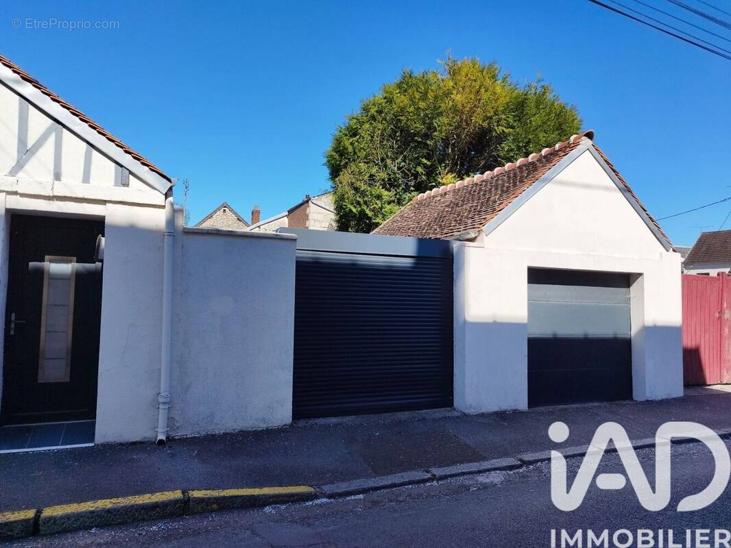 Photo 1 - Maison à MOUY