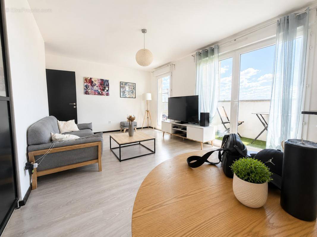 Appartement à ROMAINVILLE