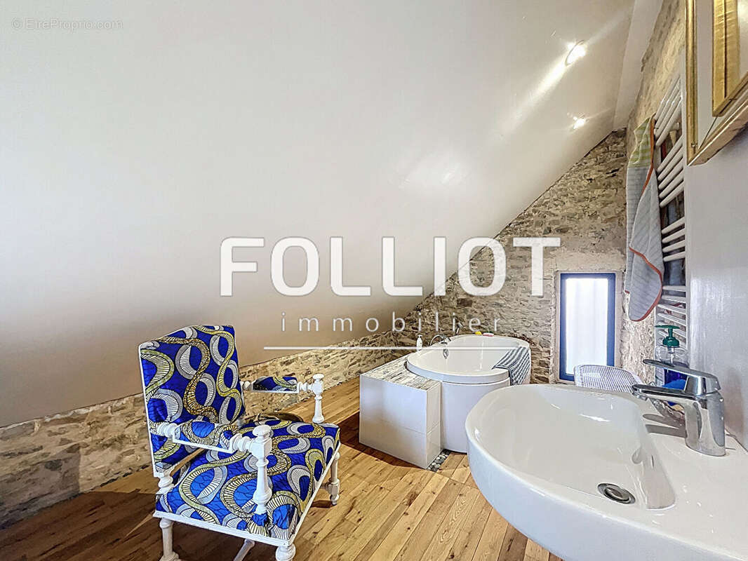 Maison à SAINT-PAIR-SUR-MER