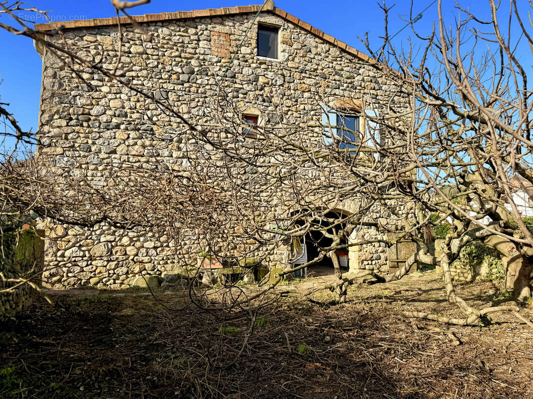 Maison à UCEL