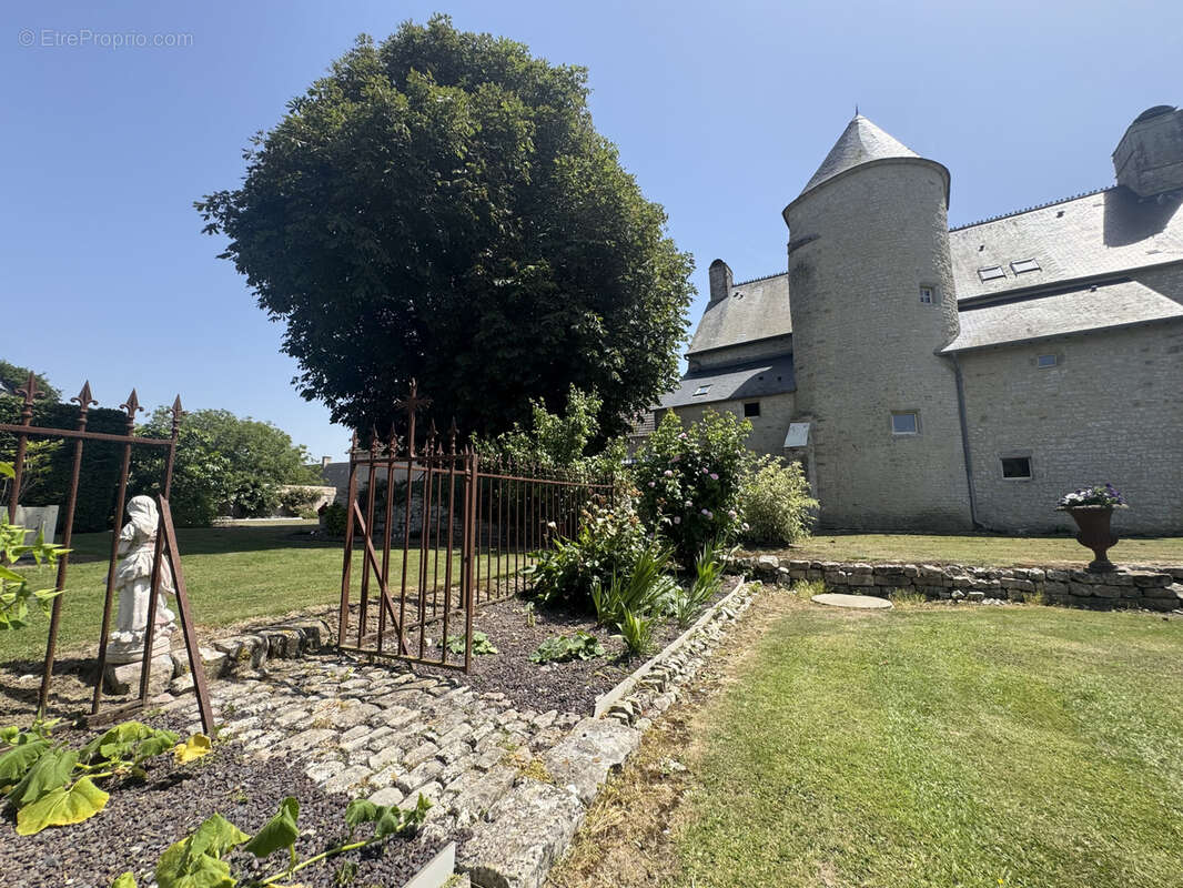 Maison à SAINTE-MERE-EGLISE