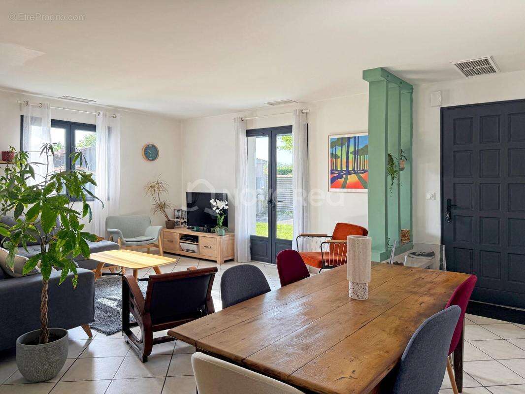 Maison à SAUBION