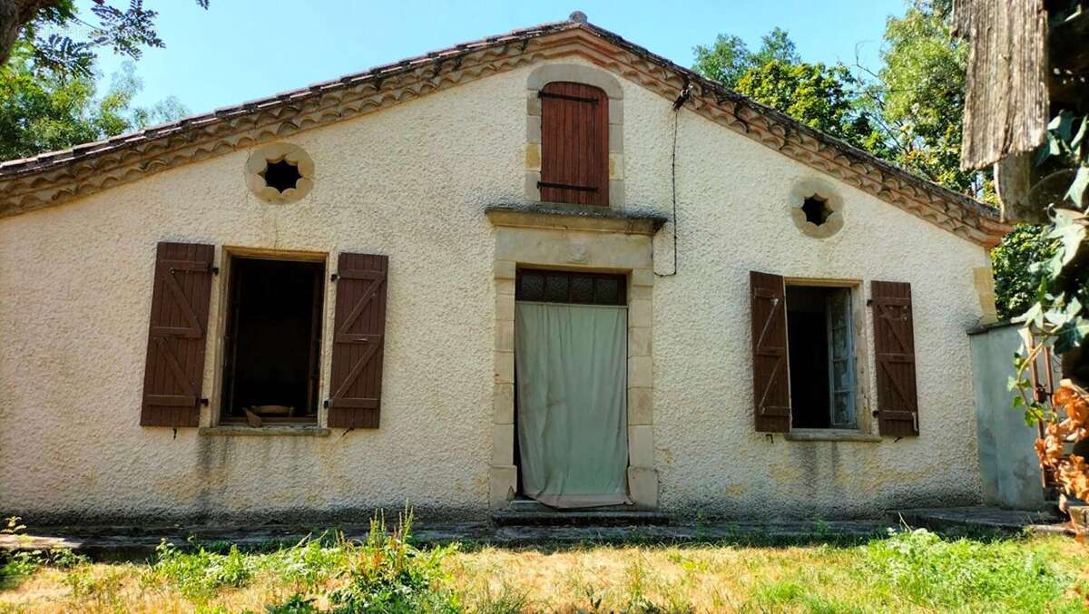 Maison 100m² (32120 puycasquier)5 pieces - photo 2
