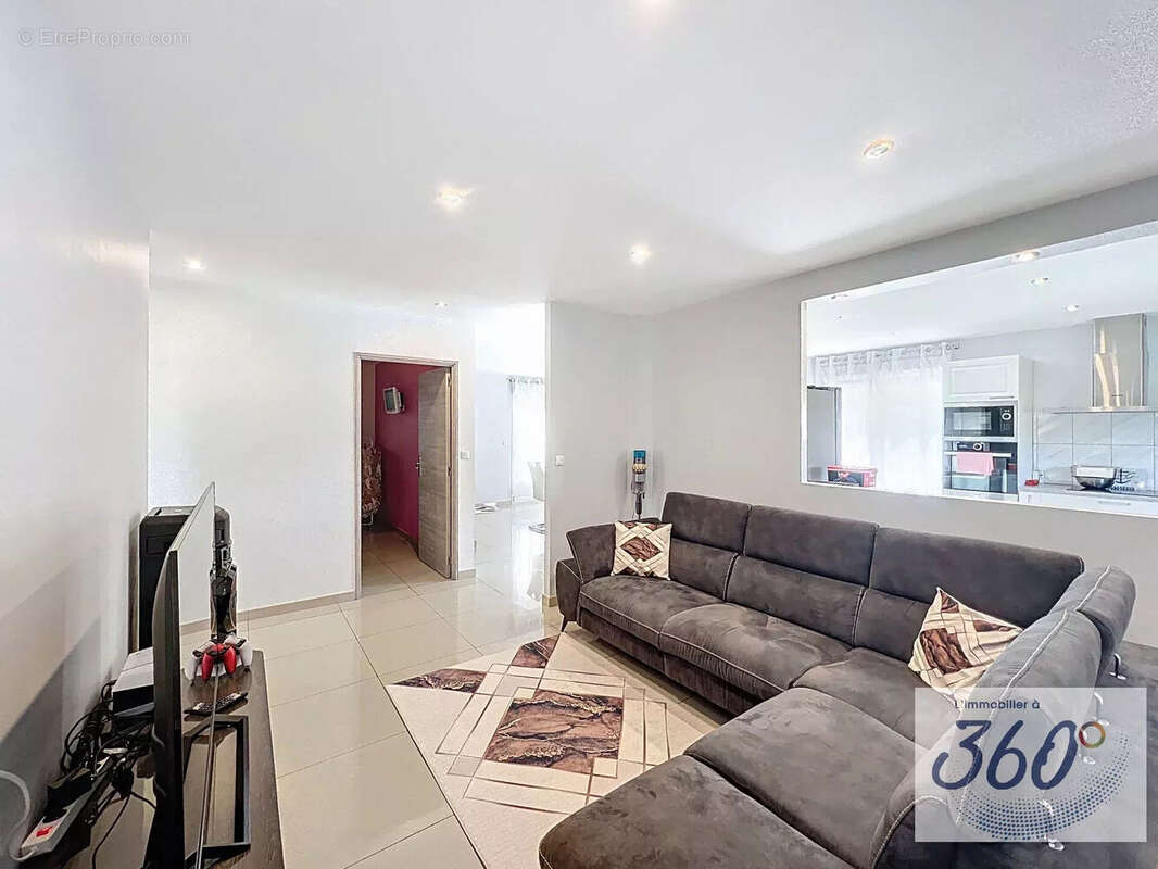 Maison 98 m² à Louhans  - photo 9