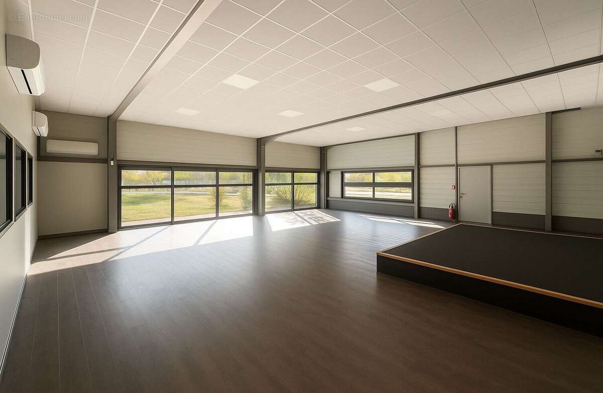 Commerce à LE PIAN-MEDOC